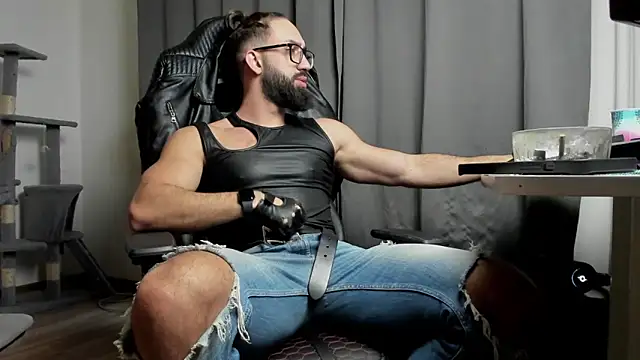 Snapshot of liamaesthetic chatting on 31, 1, 2025 liamaesthetic online show from 31, 1, 2025