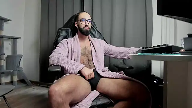 Snapshot of liamaesthetic chatting on 27, 2, 2025 liamaesthetic online show from 27, 2, 2025