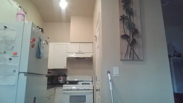 bootiebby online show from 28, 2, 2026