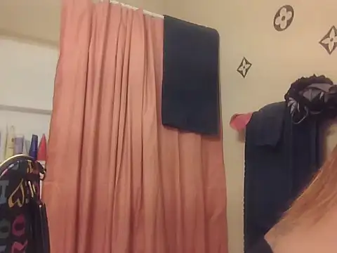 Snapshot of bootiebby chatting on 9, 11, 2025 bootiebby online show from 9, 11, 2025