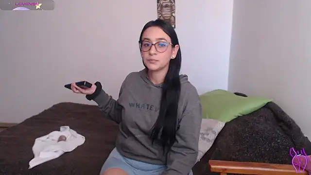 party2col online show from 4, 2, 2026