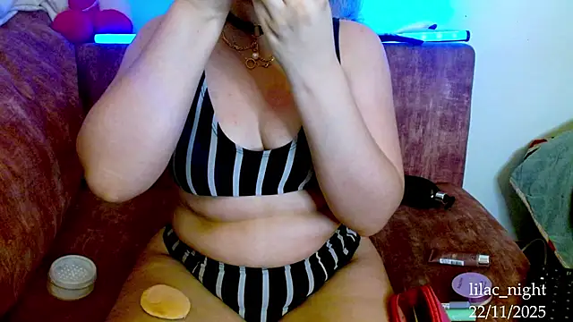 lilac night33 online show from 22, 11, 2025