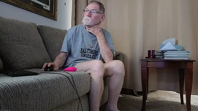 Snapshot of CDforU chatting on 27, 6, 2026 CDforU online show from 27, 6, 2026