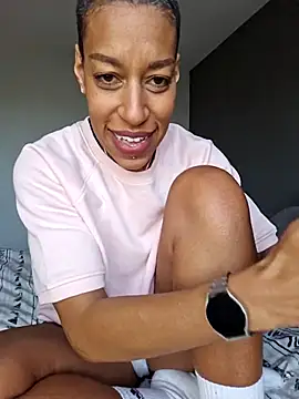 Goldenlace online show from 11, 3, 2026