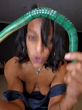 Goldenlace online show from 13, 12, 2025