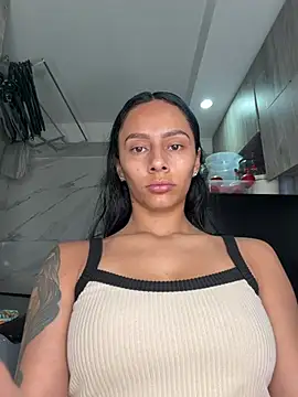 Snapshot of karlyn_angels chatting on 12, 5, 2026 karlyn angels online show from 12, 5, 2026
