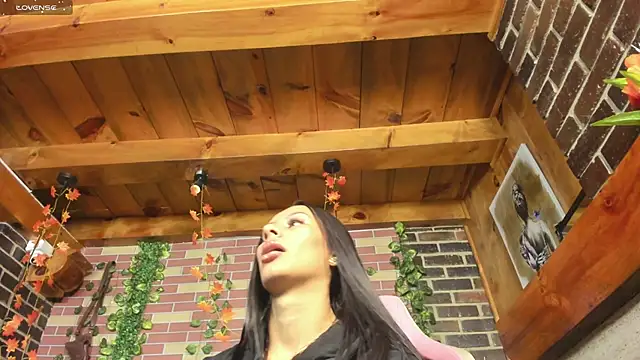 Snapshot of karlyn_angels chatting on 12, 3, 2025 karlyn angels online show from 12, 3, 2025
