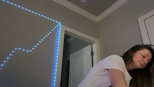 Vivian MayXxX online show from 15, 2, 2026