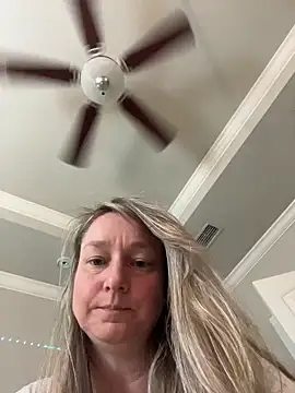 Vivian MayXxX online show from 31, 3, 2026