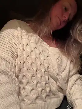 Snapshot of Vivian_MayXxX chatting on 24, 1, 2025 Vivian MayXxX online show from 24, 1, 2025