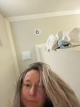 Vivian MayXxX online show from 23, 11, 2025