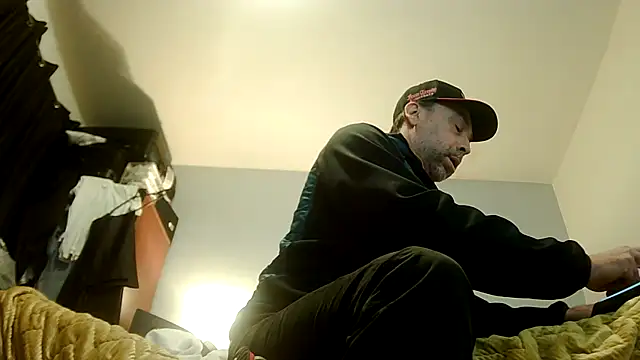 Wolfeman74 online show from 9, 3, 2026