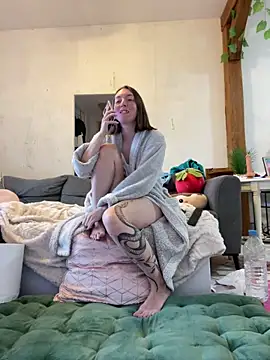 Daisy Michto Officiel online show from 23, 1, 2025