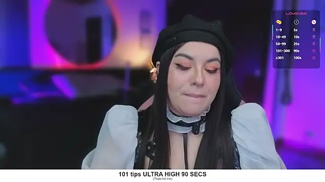 Snapshot of Liah_santos chatting on 6, 8, 2026 Liah santos online show from 6, 8, 2026