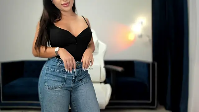  missperfection  online show from 21, 4, 2026