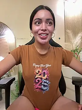 HotstuffCherrySummer online show from 12, 4, 2026