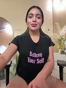 HotstuffCherrySummer online show from 7, 4, 2026