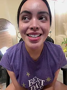 HotstuffCherrySummer online show from 13, 3, 2026