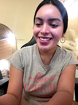 HotstuffCherrySummer online show from 15, 12, 2025