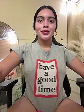 HotstuffCherrySummer online show from 22, 12, 2025