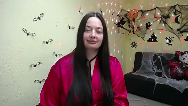 Snapshot of MilanaPrice chatting on 21, 10, 2025 MilanaPrice online show from 21, 10, 2025