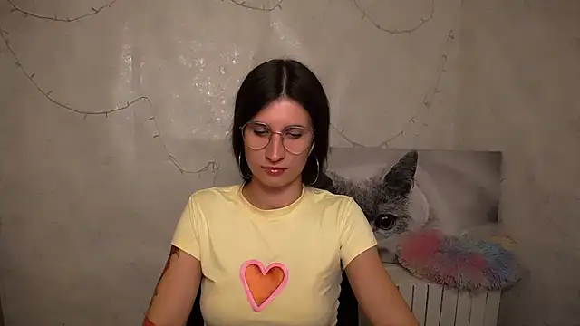 Snapshot of MaryEm976 chatting on 23, 6, 2026 MaryEm976 online show from 23, 6, 2026
