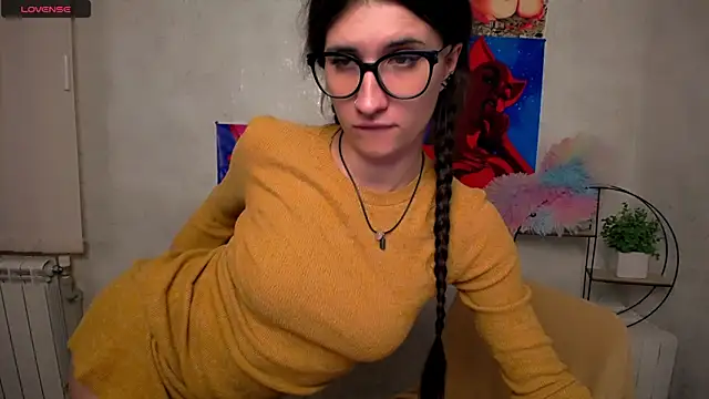 MaryEm976 online show from 12, 11, 2025