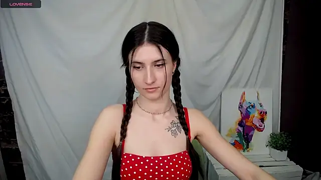 MaryEm976 online show from 11, 3, 2025