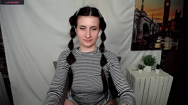 MaryEm976 online show from 16, 3, 2025