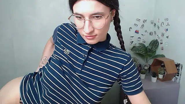 MaryEm976 online show from 1, 3, 2026