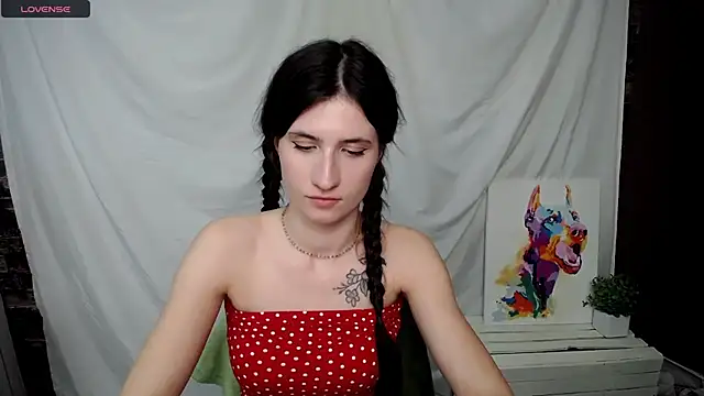 MaryEm976 online show from 10, 3, 2025