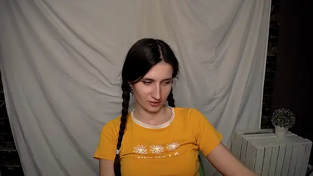 MaryEm976 online show from 14, 2, 2025