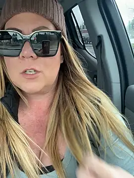 JESS LOVES online show from 29, 12, 2024