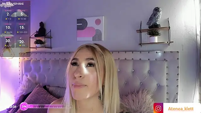 Atenea Klett  online show from 28, 5, 2026