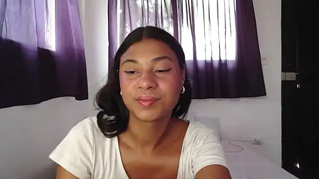 dark enchantress  online show from 7, 3, 2026