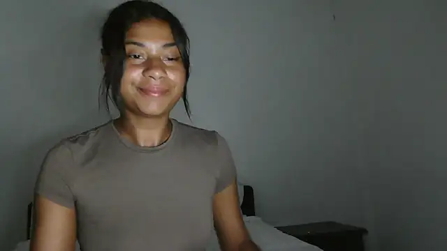 dark enchantress  online show from 24, 2, 2026