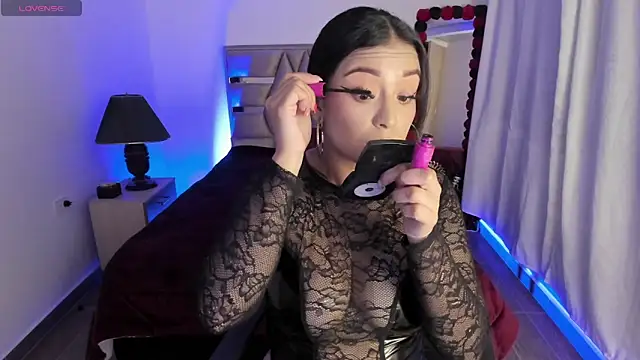 Snapshot of cristie_ortiz chatting on 18, 11, 2025 cristie ortiz online show from 18, 11, 2025