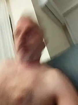 pussylove39 online show from 2, 4, 2026