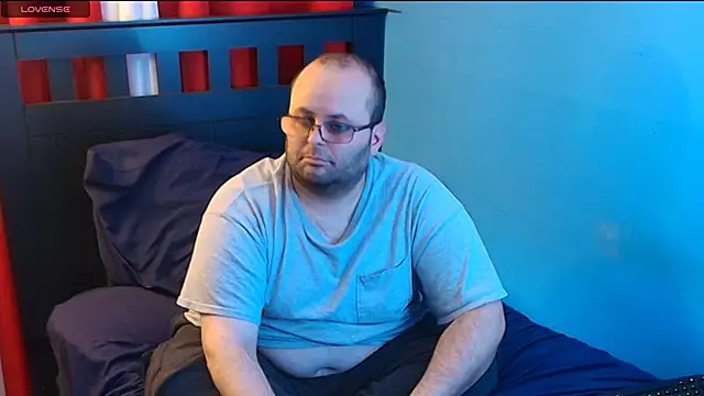 Snapshot of lefty15242 chatting on 14, 10, 2025 lefty15242 online show from 14, 10, 2025