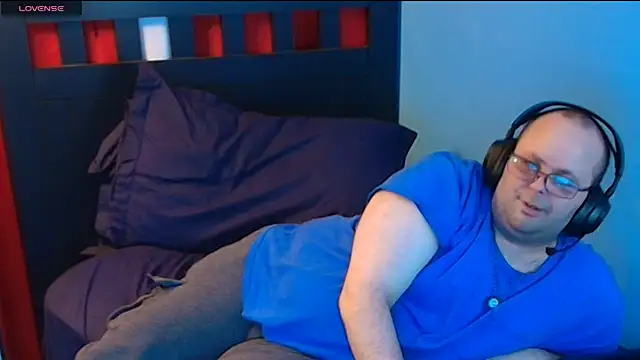 Snapshot of lefty15242 chatting on 2, 11, 2025 lefty15242 online show from 2, 11, 2025