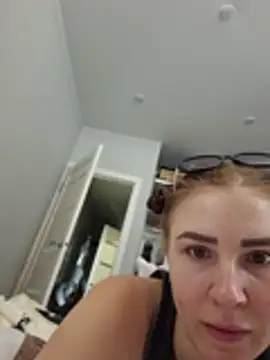 92yourbitch922 online show from 4, 5, 2026