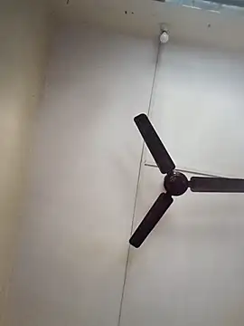 sushilbhosale667 online show from 18, 9, 2025