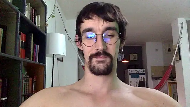 Snapshot of fazzbinderr chatting on 9, 10, 2025 fazzbinderr online show from 9, 10, 2025