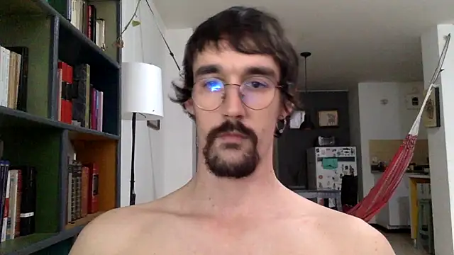 Snapshot of fazzbinderr chatting on 16, 10, 2025 fazzbinderr online show from 16, 10, 2025