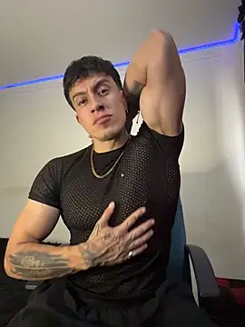 strongboy  online show from 8, 5, 2026