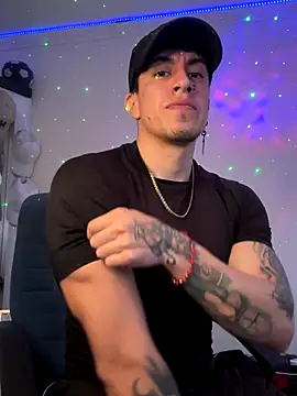 strongboy  online show from 2, 12, 2025