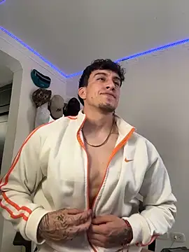 strongboy  online show from 17, 2, 2026