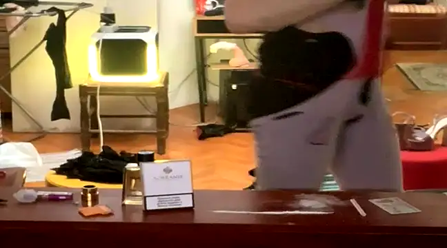 WildzMareNextLevel online show from 4, 1, 2025