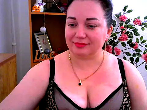 AmanaGi online show from 10, 11, 2025