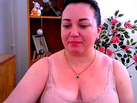 AmanaGi online show from 7, 11, 2025